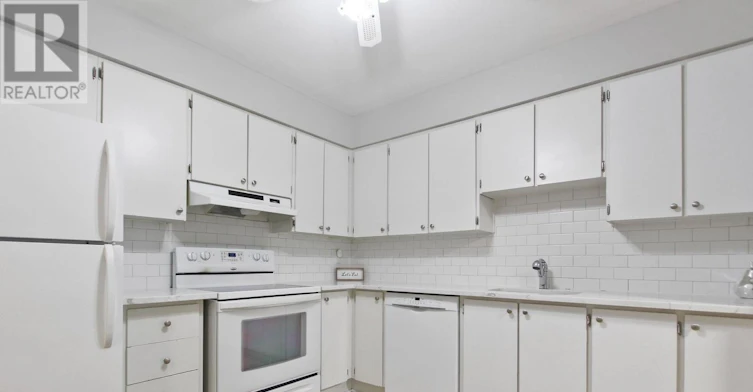 75 Clarkson Crescent, Ottawa, ON, K2L 3C9 - 7