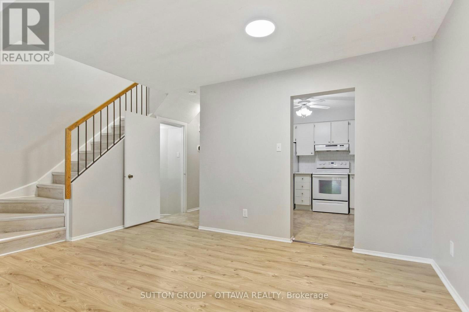75 Clarkson Crescent, Ottawa, ON, K2L 3C9 - 16