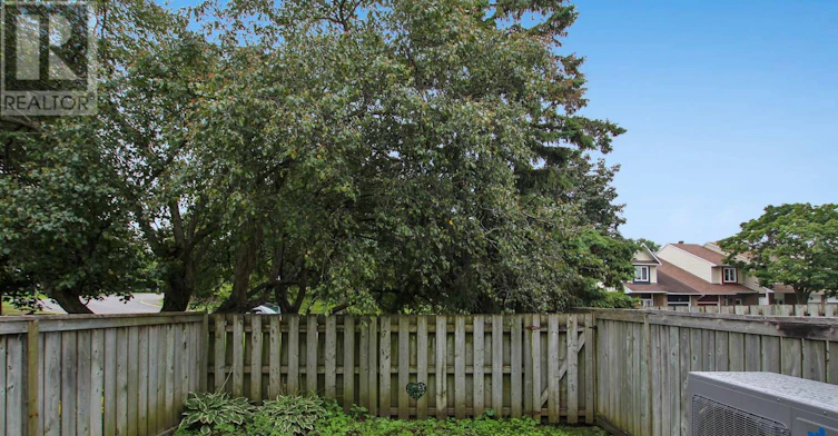 75 Clarkson Crescent, Ottawa, ON, K2L 3C9 - 38