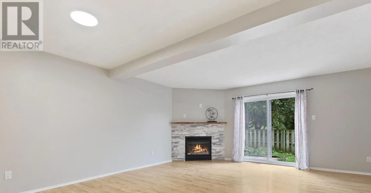 75 Clarkson Crescent, Ottawa, ON, K2L 3C9 - 12