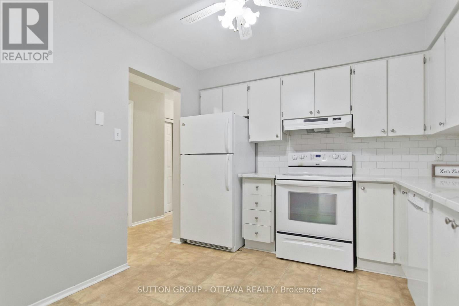 75 Clarkson Crescent, Ottawa, ON, K2L 3C9 - 8