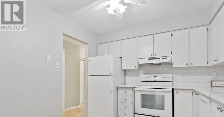 75 Clarkson Crescent, Ottawa, ON, K2L 3C9 - 8