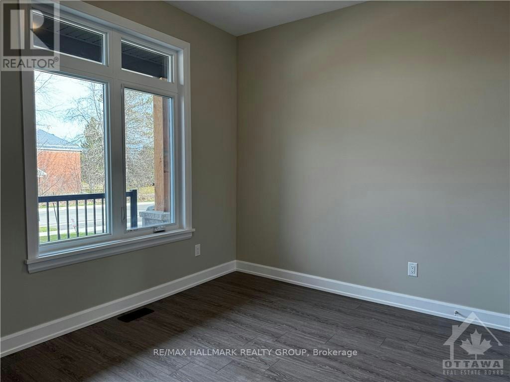 1543 Flanders Road, Brockville, ON, K6V 0A3 - 3