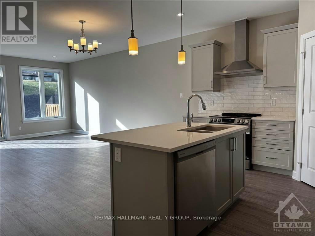 1543 Flanders Road, Brockville, ON, K6V 0A3 - 4