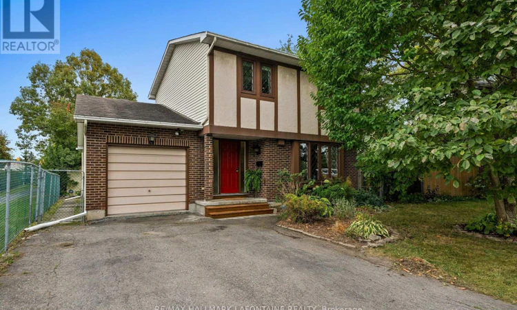 6440 Glen Knolls Drive Ottawa ON K1c2x2 Drive