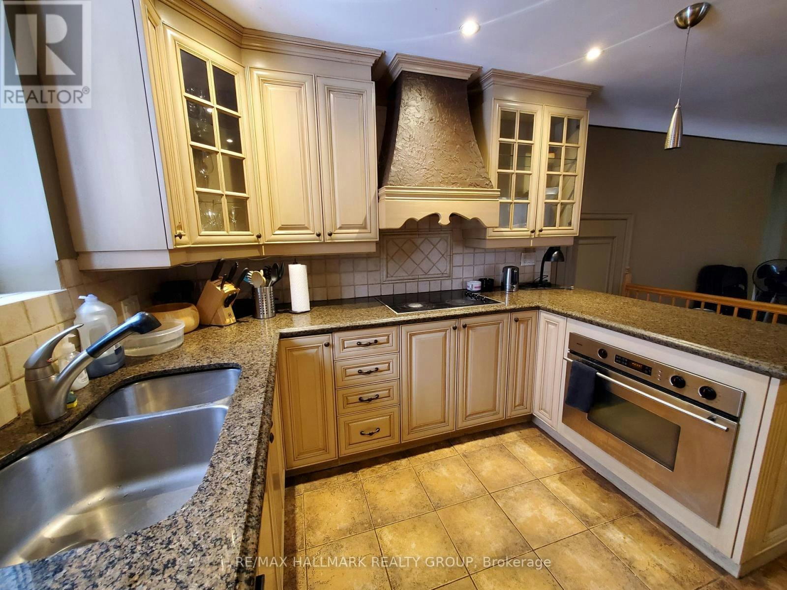 239 Dale Avenue, Ottawa, ON, K1G 0H6 - 4