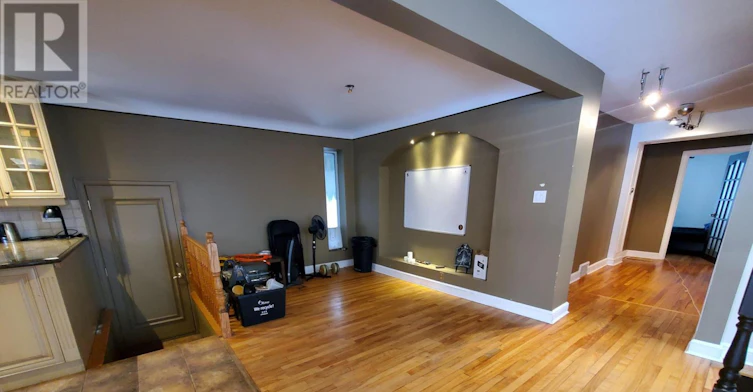 239 Dale Avenue, Ottawa, ON, K1G 0H6 - 2
