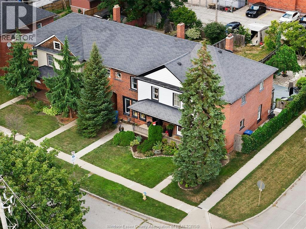 1092 Monmouth Road, Windsor, ON, N8Y 3L7