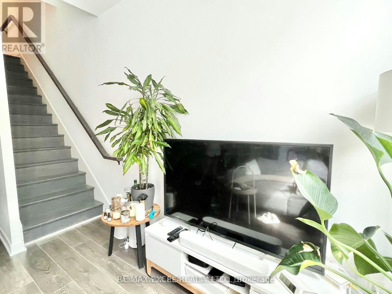 S123-180 Mill Street, Toronto, ON, M5A 0V7 - 6