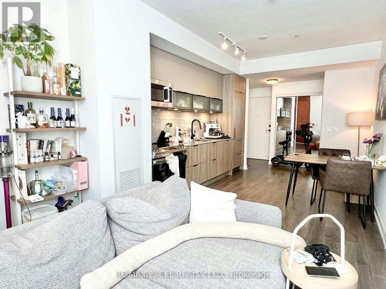 S123-180 Mill Street, Toronto, ON, M5A 0V7 - 5