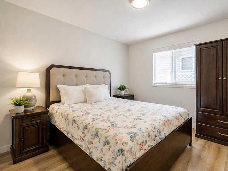 16158 16a Avenue, Surrey, BC, V4A 9J9 - 11