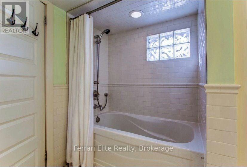 BSMT-66 Richmond Street, Richmond Hill, ON, L4C 3Y4 - 7