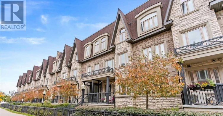 102-320 John Street, Markham, ON, L3T 0B1