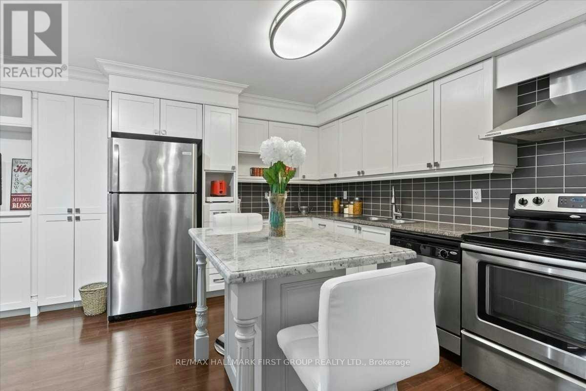 102-320 John Street, Markham, ON, L3T 0B1 - 16