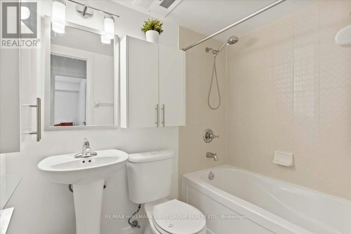 102-320 John Street, Markham, ON, L3T 0B1 - 18