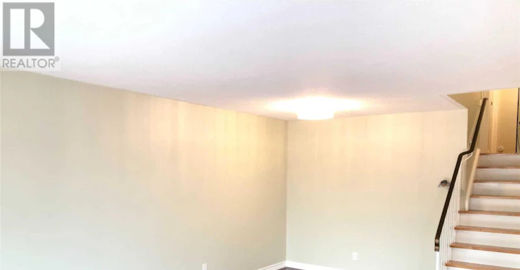 8 Sutherland Avenue, Brampton, ON, L6V 2H4 - 12