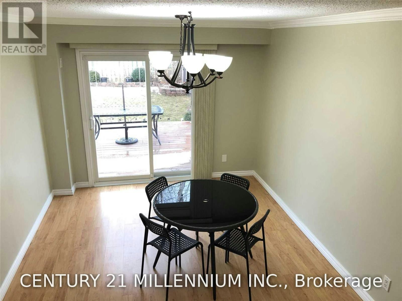 8 Sutherland Avenue, Brampton, ON, L6V 2H4 - 14
