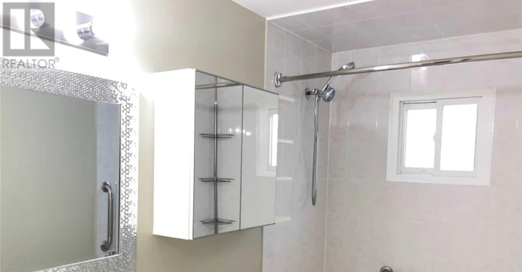 8 Sutherland Avenue, Brampton, ON, L6V 2H4 - 17