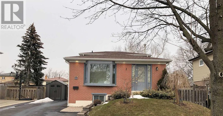 8 Sutherland Avenue, Brampton, ON, L6V 2H4 - 2