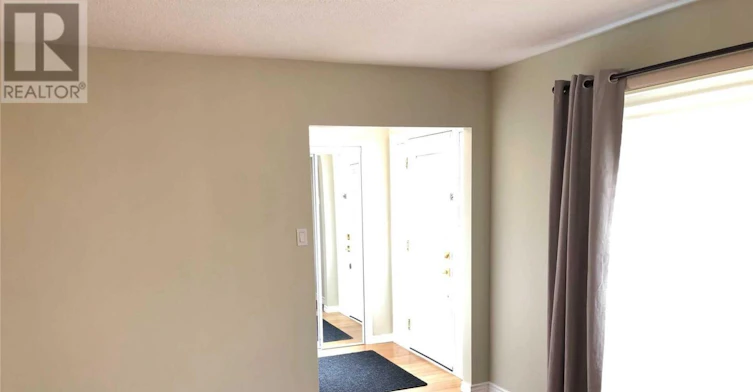 8 Sutherland Avenue, Brampton, ON, L6V 2H4 - 11