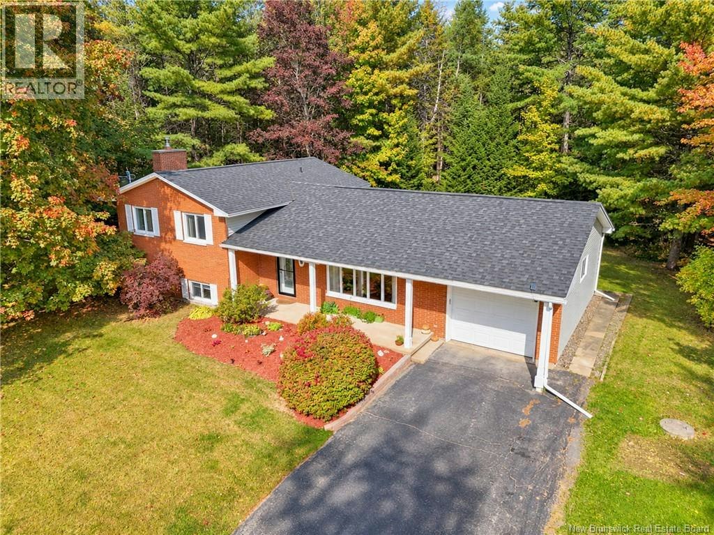 9 Neptune Crescent, Hanwell, NB, E3C 1M7