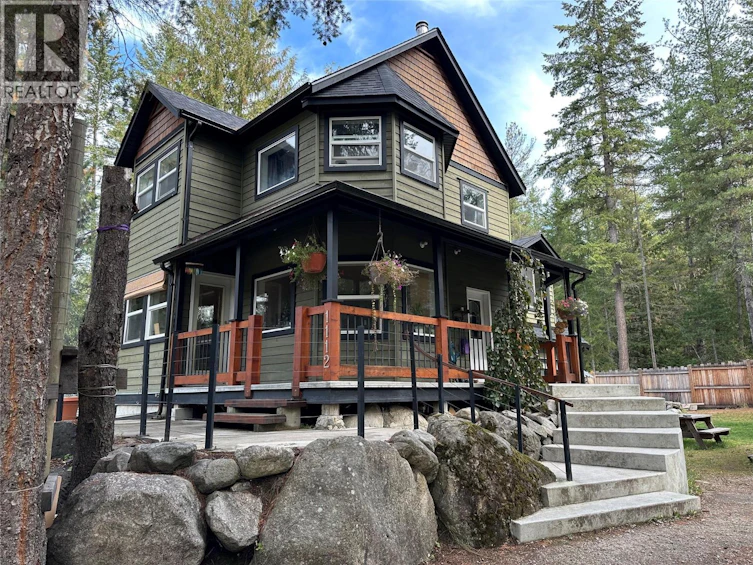1112 Hume Street, Slocan, BC, V0G 2C0 - 2