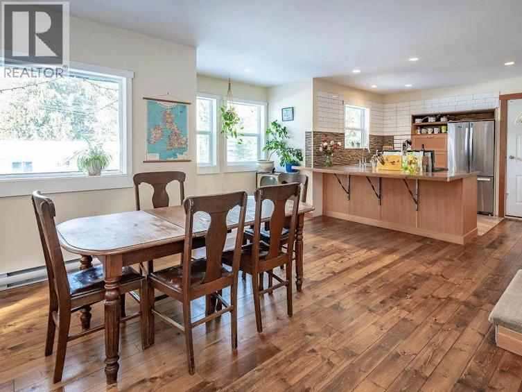 1112 Hume Street, Slocan, BC, V0G 2C0 - 12