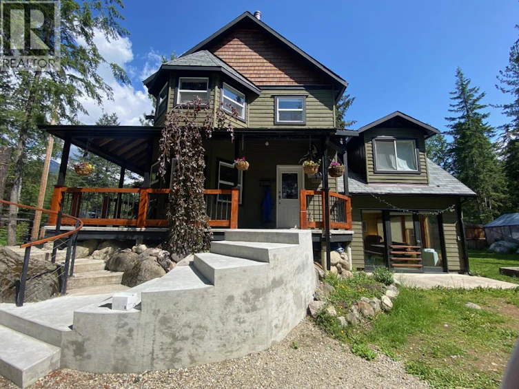 1112 Hume Street, Slocan, BC, V0G 2C0 - 4