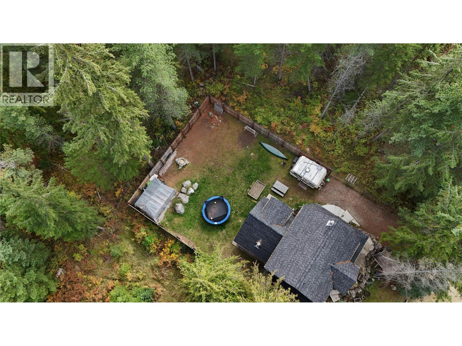 1112 Hume Street, Slocan, BC, V0G 2C0 - 54