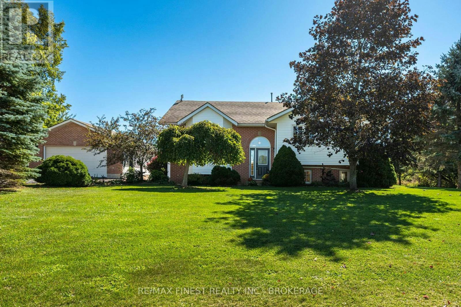 2442 Keeley Road, South Frontenac, ON, K0H 2T0