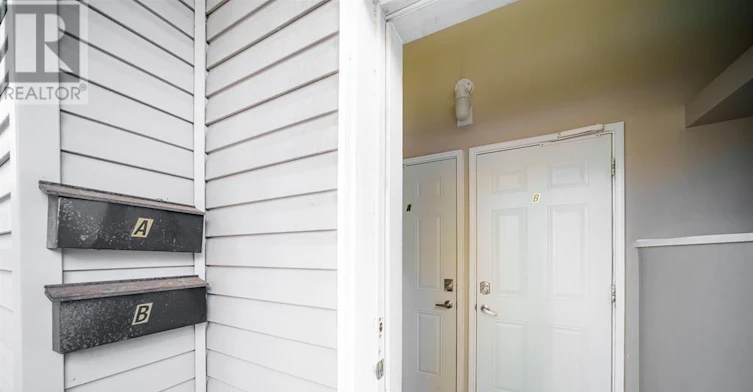 B-1896 Featherston Drive, Ottawa, ON, K1H 6P5 - 4