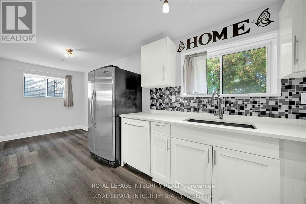 B-1896 Featherston Drive, Ottawa, ON, K1H 6P5 - 9