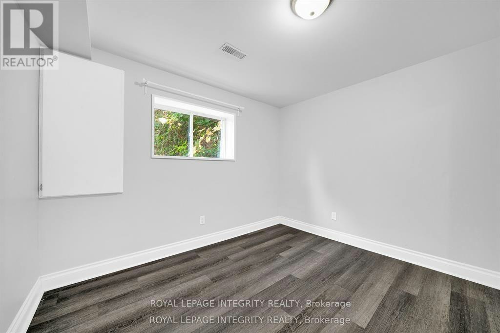 B-1896 Featherston Drive, Ottawa, ON, K1H 6P5 - 22