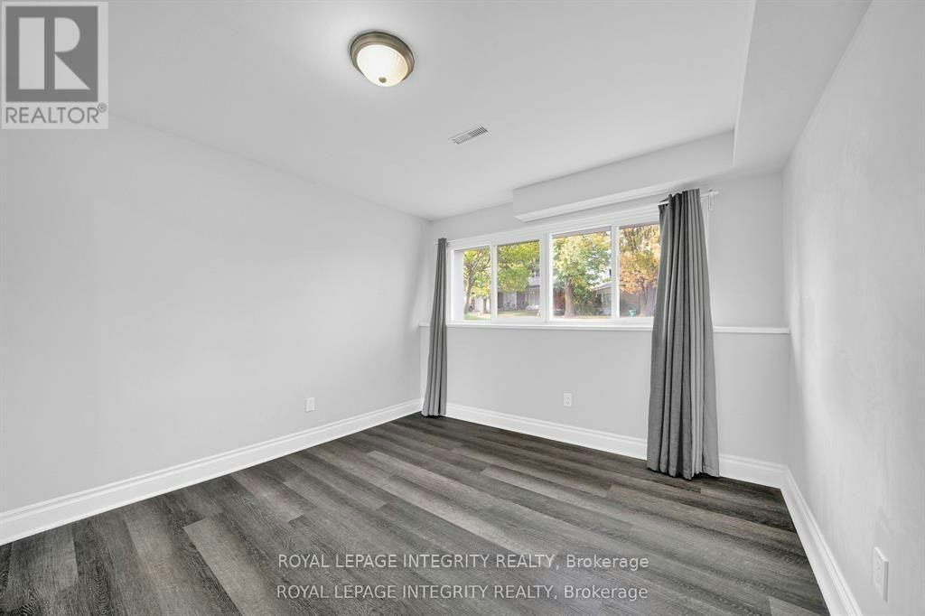 B-1896 Featherston Drive, Ottawa, ON, K1H 6P5 - 20