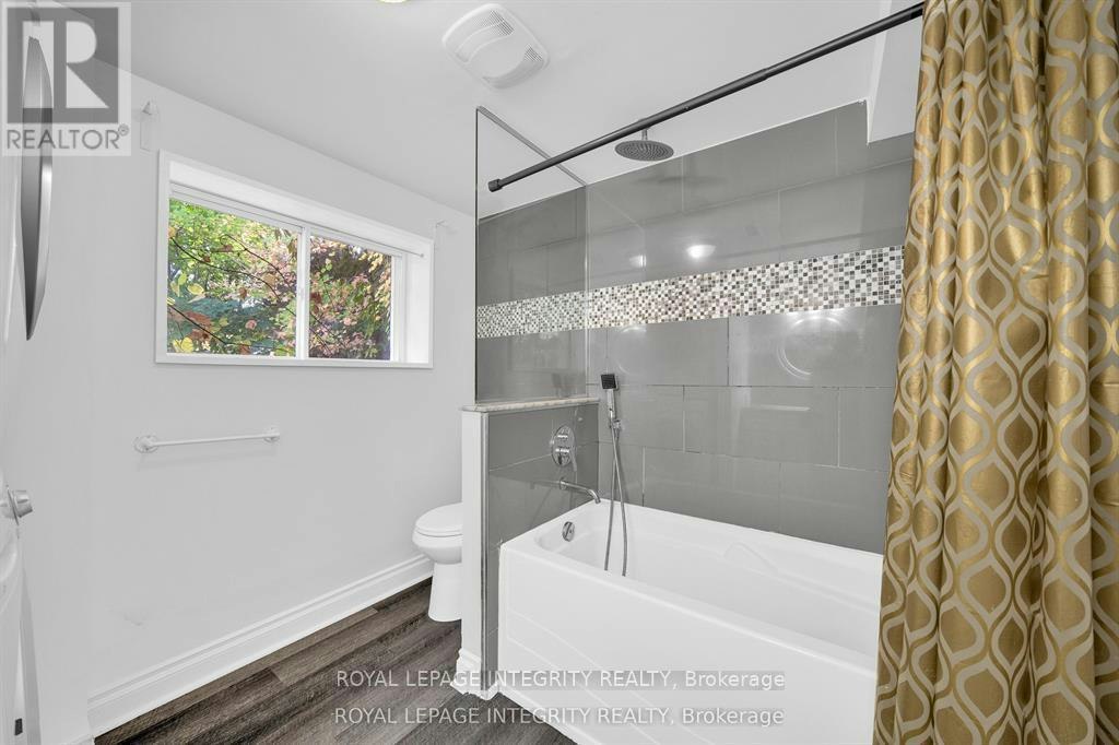 B-1896 Featherston Drive, Ottawa, ON, K1H 6P5 - 18