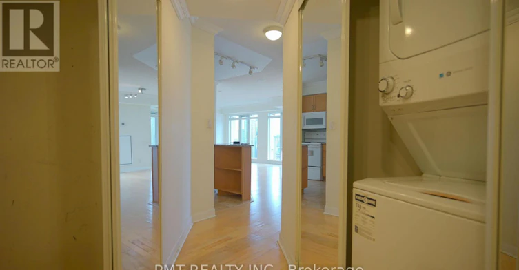 3008-210 Victoria Street, Toronto, ON, M5B 2R3 - 5