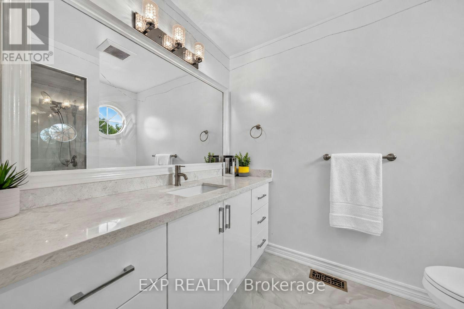 785 Quantra Crescent, Newmarket, ON, L3X 1M9 - 40