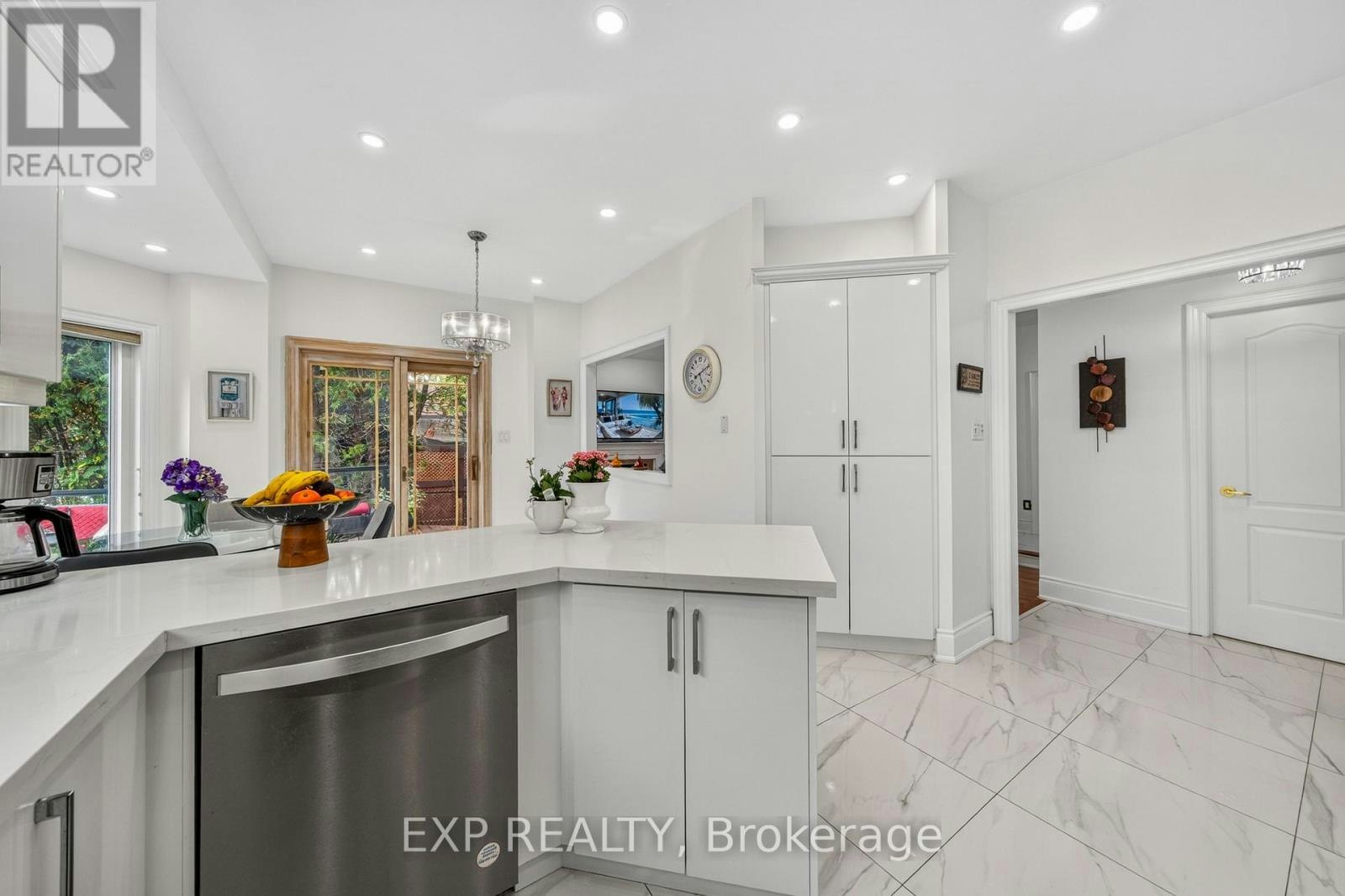 785 Quantra Crescent, Newmarket, ON, L3X 1M9 - 21