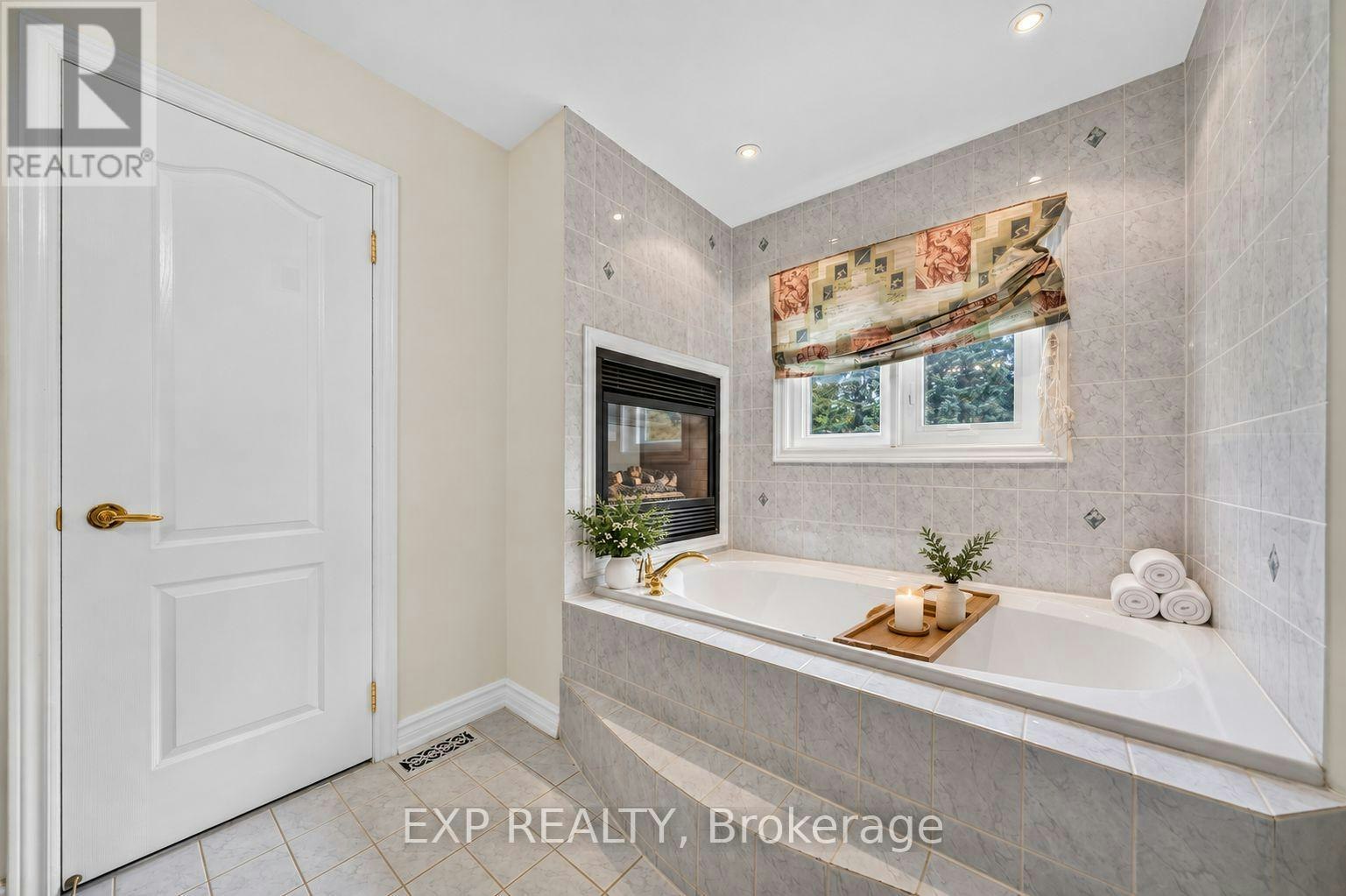 785 Quantra Crescent, Newmarket, ON, L3X 1M9 - 35
