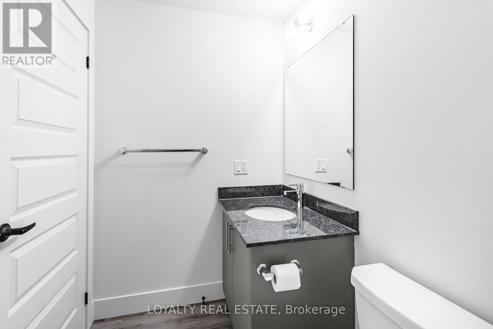 601-103 Rogers Street, Waterloo, ON, N2J 0G2 - 31