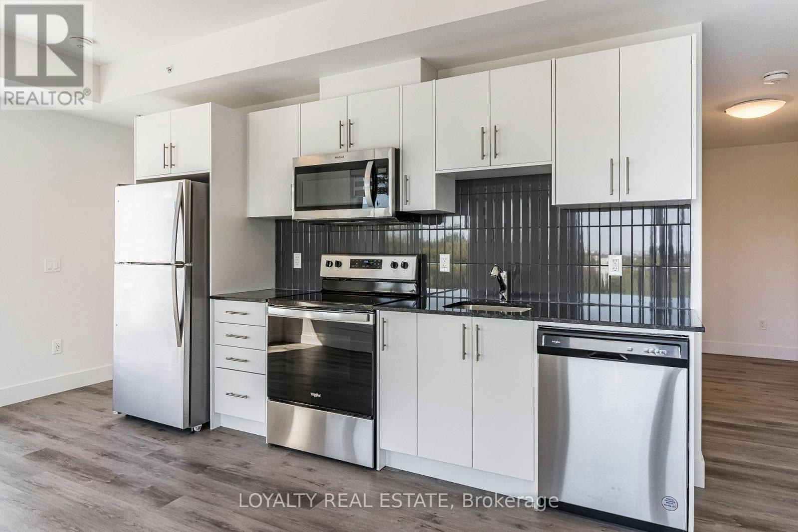 601-103 Rogers Street, Waterloo, ON, N2J 0G2 - 22