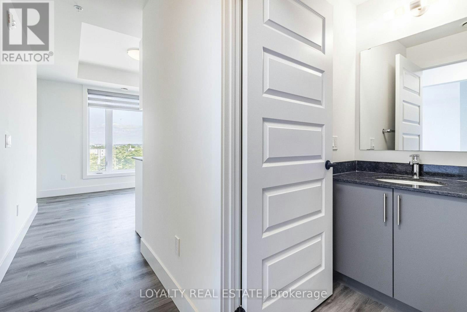 601-103 Rogers Street, Waterloo, ON, N2J 0G2 - 14