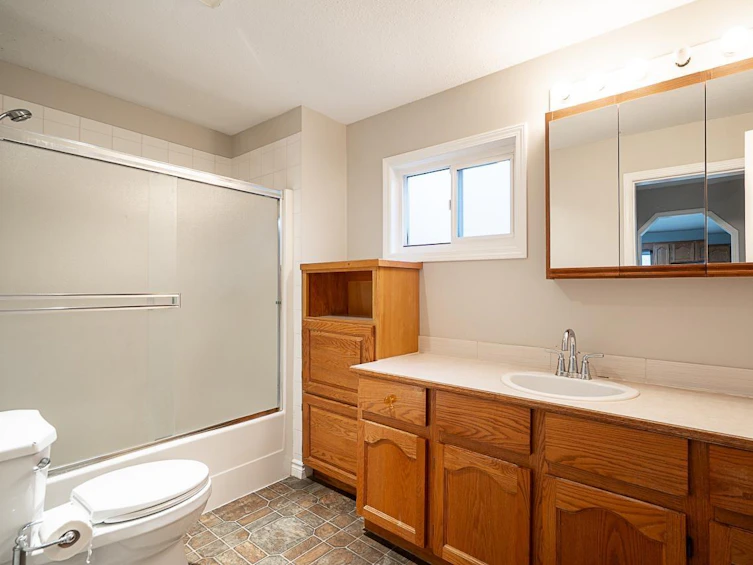 46382 Stevenson Road, Chilliwack, BC, V2R 3S6 - 9