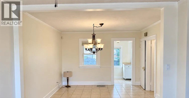 1057 Ellis Street, Windsor, ON, N8X 2J2 - 4