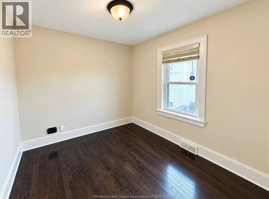 1057 Ellis Street, Windsor, ON, N8X 2J2 - 7