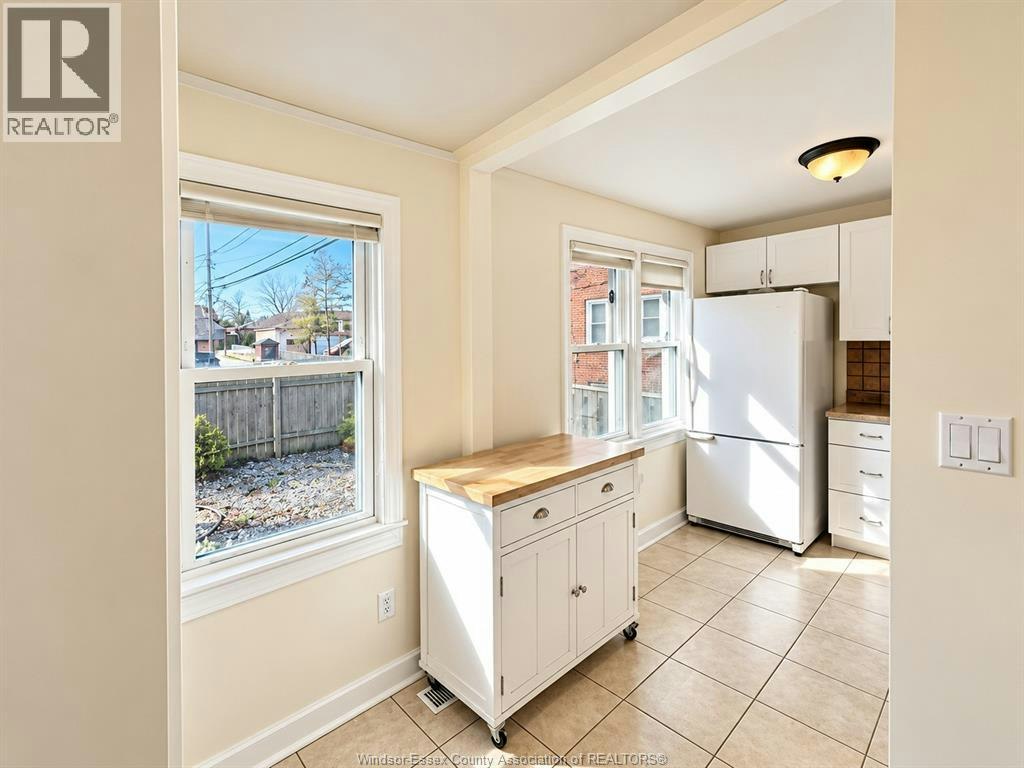 1057 Ellis Street, Windsor, ON, N8X 2J2 - 10