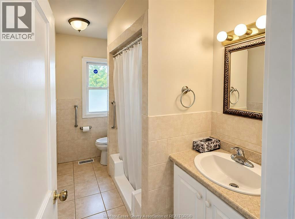 1057 Ellis Street, Windsor, ON, N8X 2J2 - 9
