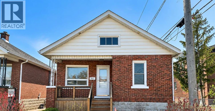 1057 Ellis Street, Windsor, ON, N8X 2J2