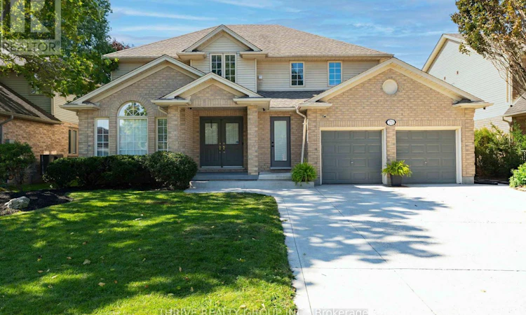 70 Pinebrook Court