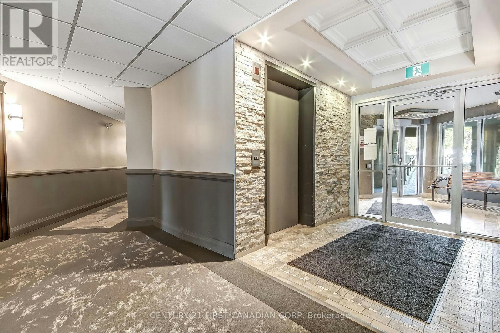 5 Jacksway Crescent, London, ON, N5X 3T6 - 2